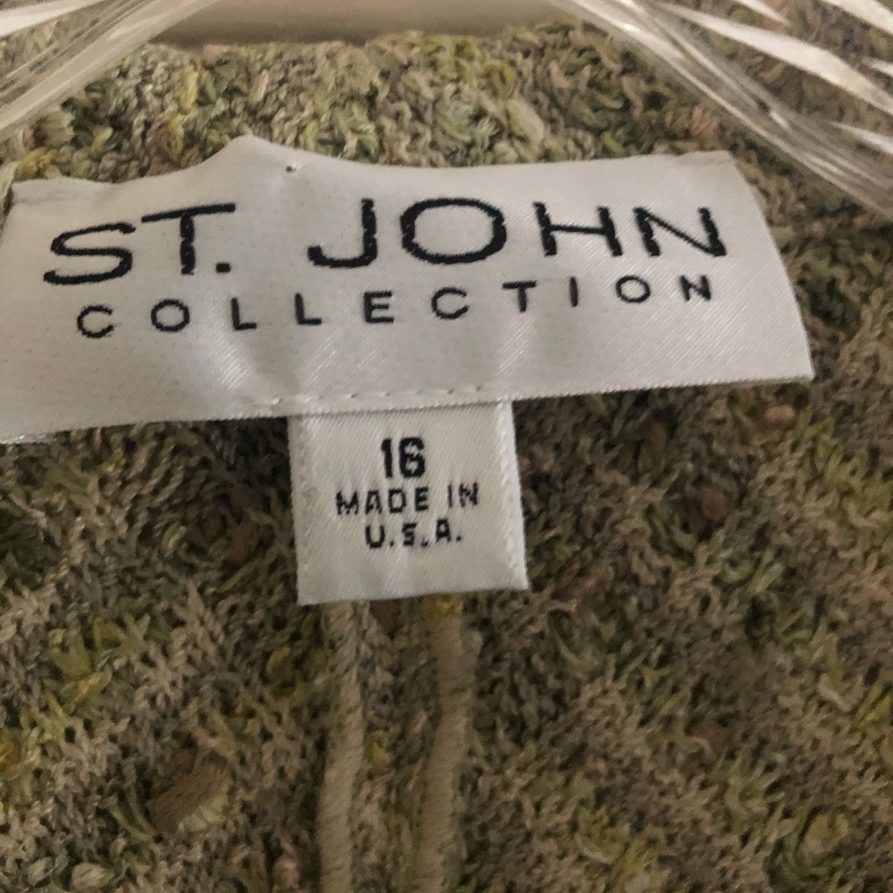 St. John Knit. Matching jacket size 16.